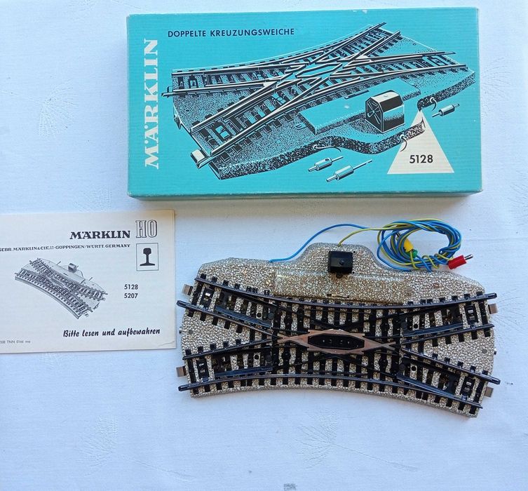 MARKLIN 5128, Cruzamento eléctrico NOVO