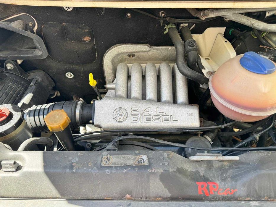 VW Transporter T4 1993 Campervan — Motor reconstruído (4.500 km)