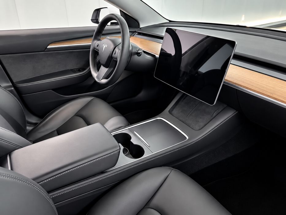 Tesla Model 3 Long Range  12/2021 Soh 90.6%