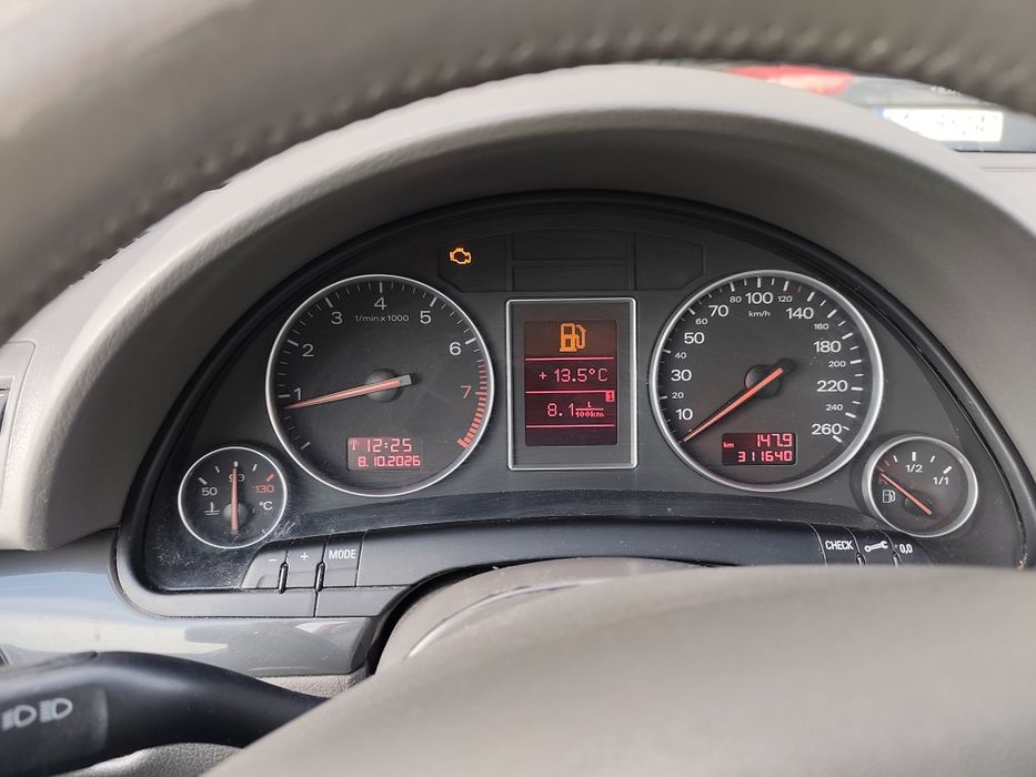 Audi a4 b6 2.0 2001 r