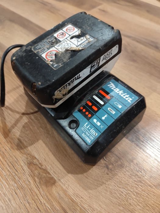 Bateria 1.5ah ładowarka makita dc18wa