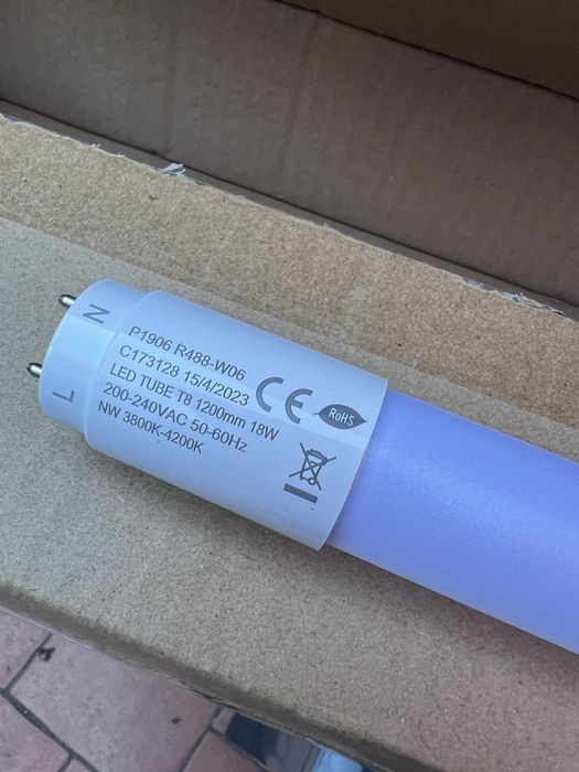 Lampada T8 LED tubo 1,2mts 18W