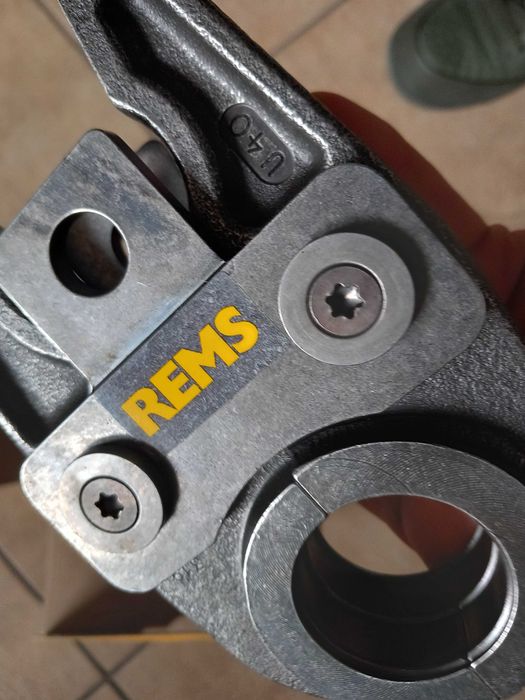 Rems szczeki zaciskowe U40