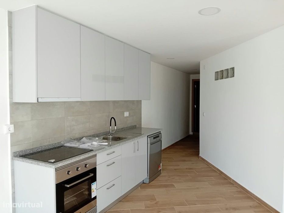 Apartamento T2 Para Arrendamento | Rés-Do-Chão | Ar Condicionado | ...