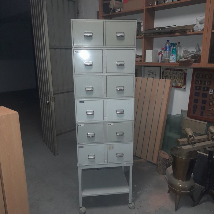 Arquivador metalico RALL