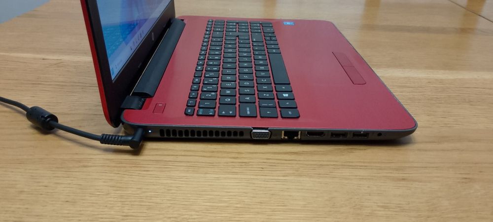 Laptop HP 250 G4 i3 5th SSD Win11 gwarancja.