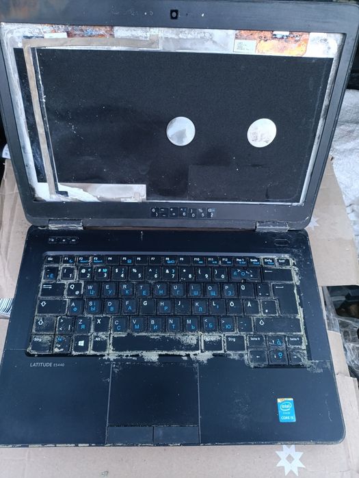 400грн  за все що на фото