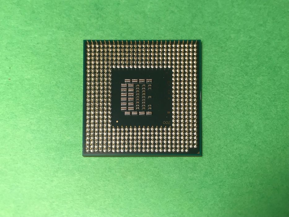 Processador Intel T9400/2.53 Ghz/1066 FSB/6 MB L2 Cache.