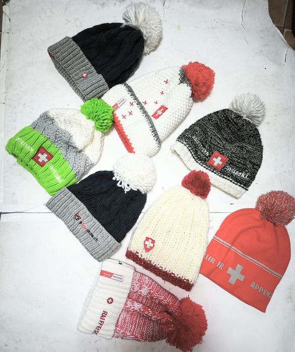 Шапка лыжная Swiss Sky, бубон  лыжи сноуборд туризм.