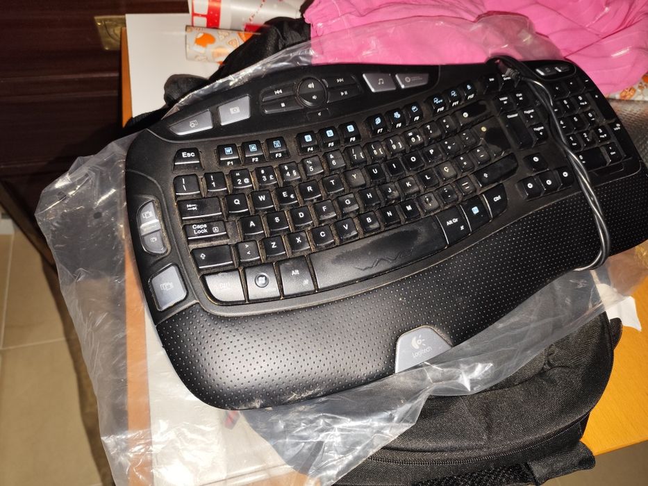 Teclado Logitech424728995488737281