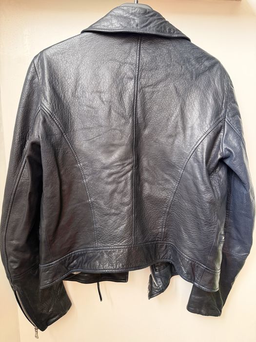 Massimo dutti xs шкіра