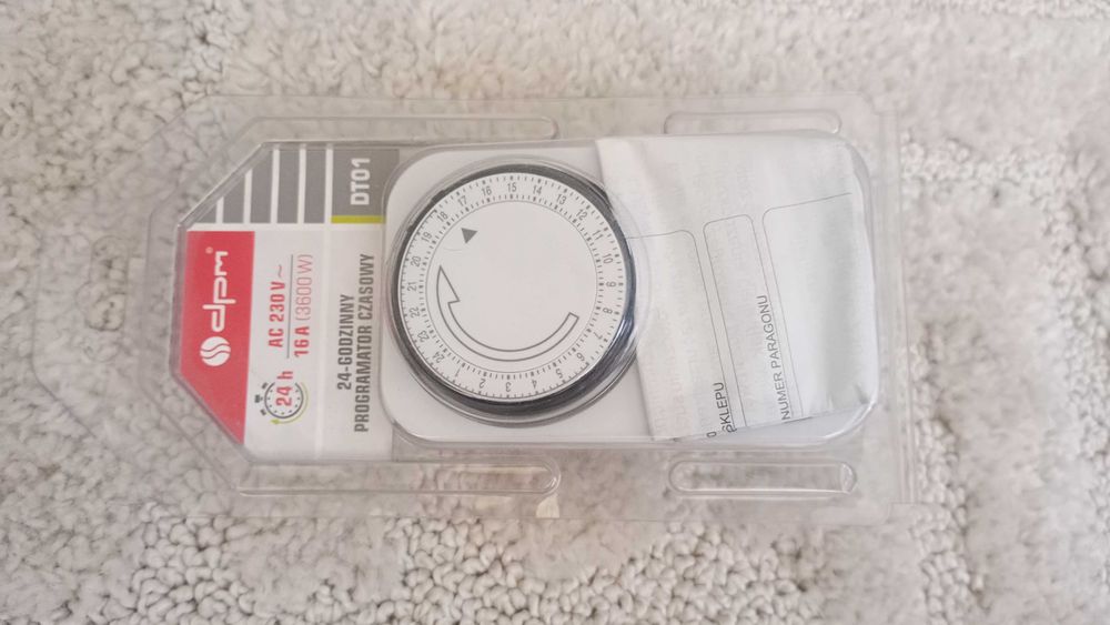 Nowy analogowy programator czasowy marki DPM, model DT01.