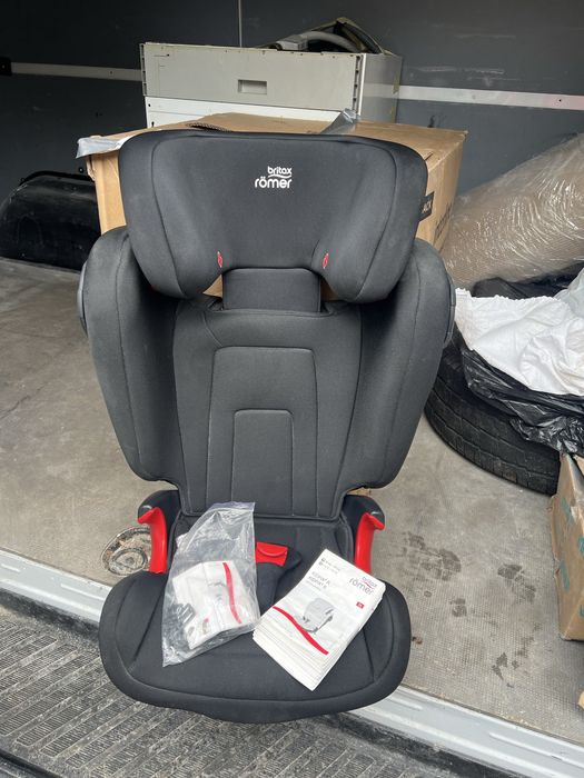 Автокрісло Britax-Romer KIDFIX S  ECE R44/04