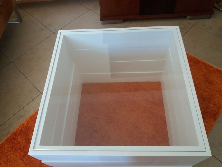 Mesa de centro como nova.