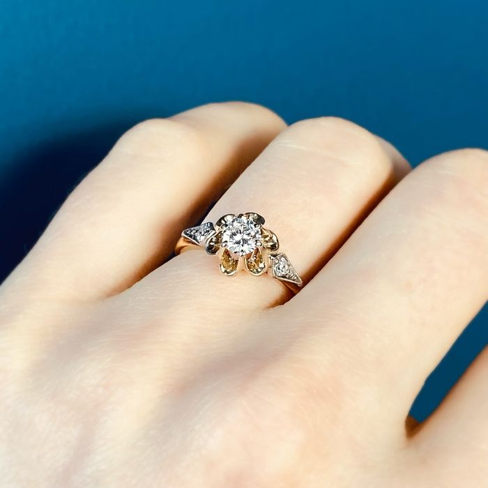 Pierścionek z brylantami 0,57 ct
