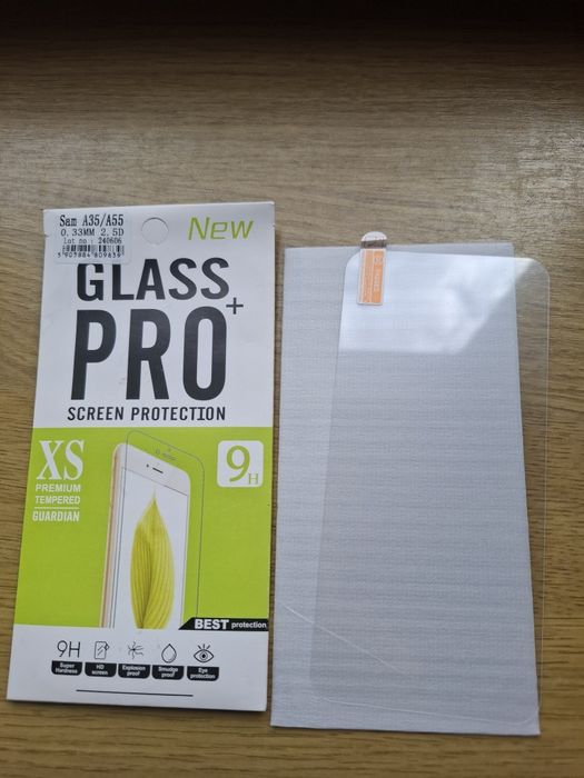 Szkoło Hartowane Glass + PRO sreen protection