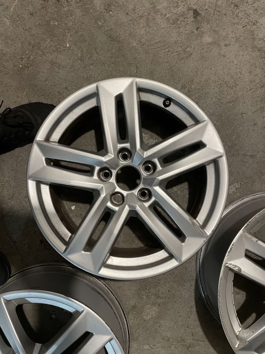 Felgi 5x112 7x17 Audi Vw Skoda Seat Bmw Mercedes