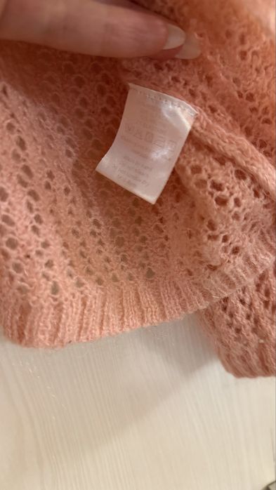 Обʼємна вʼязана напівпрозора кофта бренд overzise