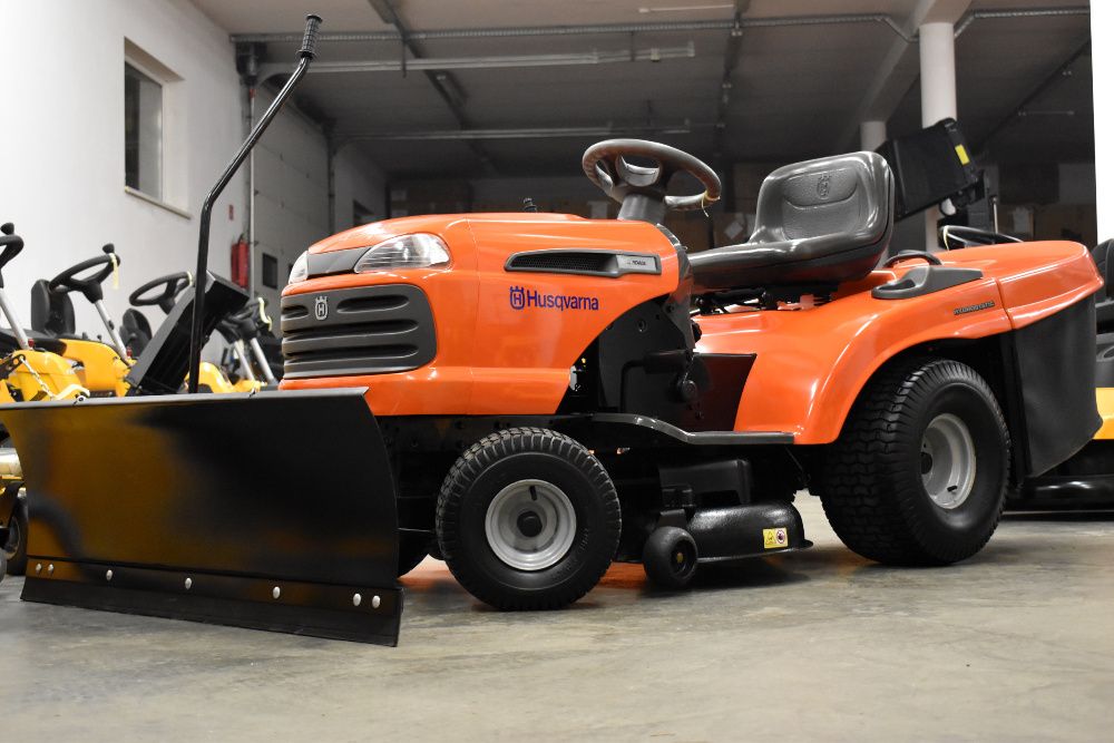 Kosiarka traktorek HUSQVARNA CTH 191 Trak-Tom 19KM pług