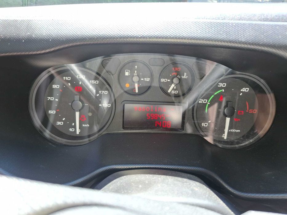 2015 IVECO 35 S 14 N