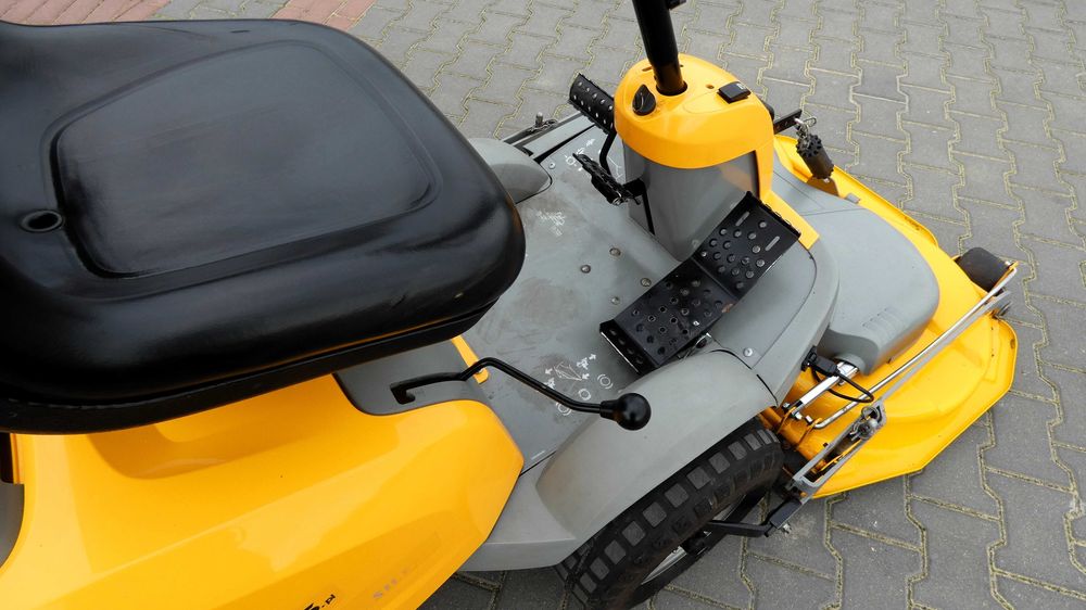 Traktorek kosiarka Stiga Villa HONDA GXV (150501.6) - Baras