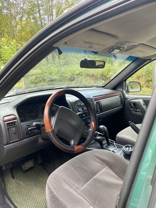 Продам Jeep grand cherokee
