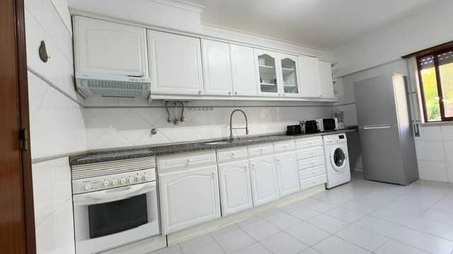 Apartamento T2 Duplex com 116m2, excelente layout...