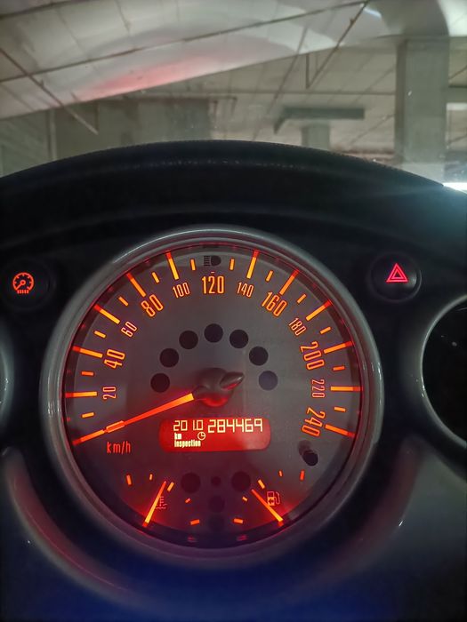Mini Cooper R50 1.6