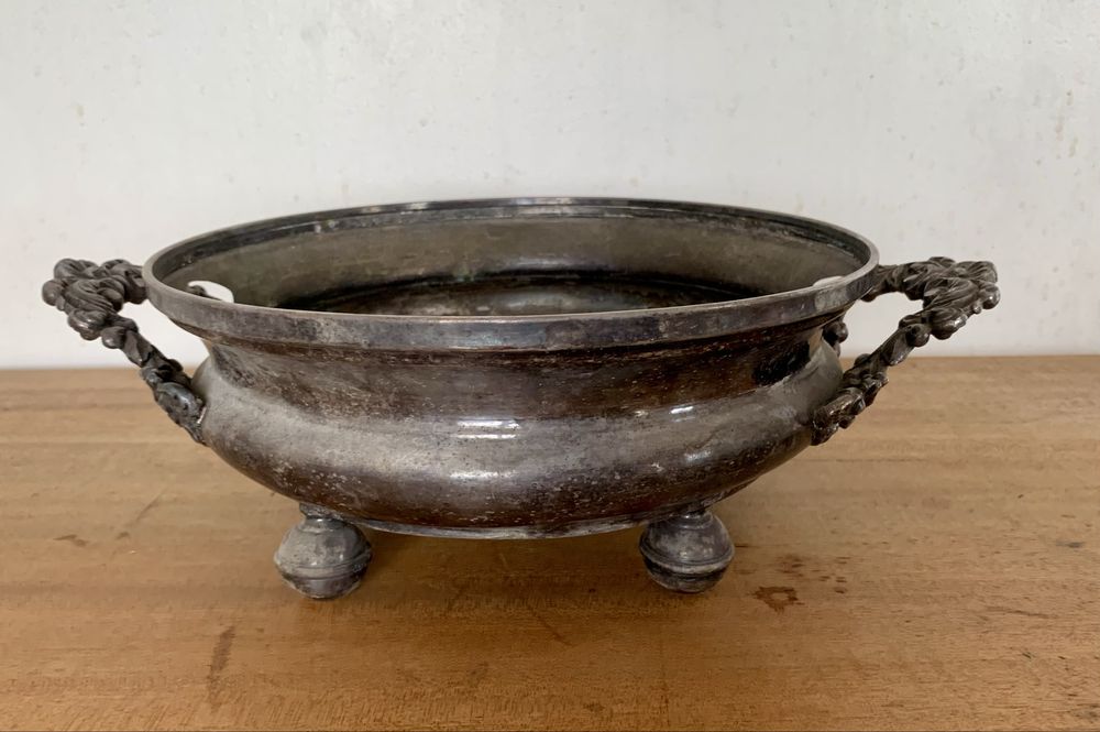 Floreira muito antiga