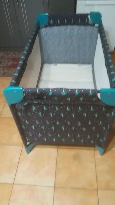 Łóżeczko turystyczne, kojec Chicco