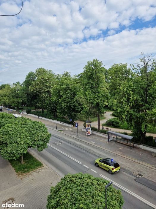 Duże mieszkanie 3 pokojowe obok Katedry