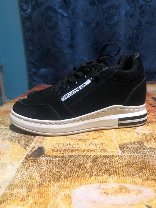 Кроссовки Замшевые