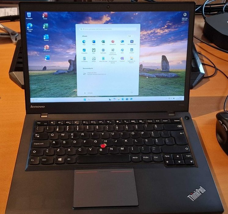 ThinkPad T440s – Fiável, Leve e Pronto a Trabalhar