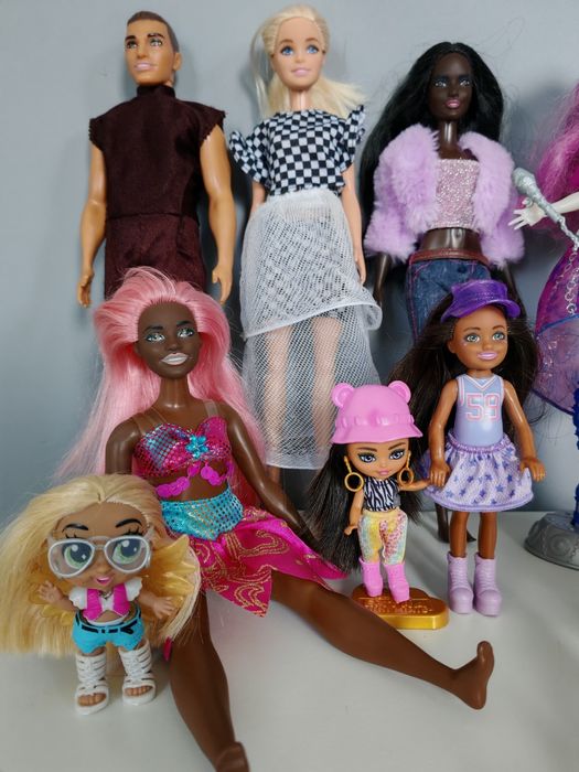 Barbie i inne z dodatkami, zestaw