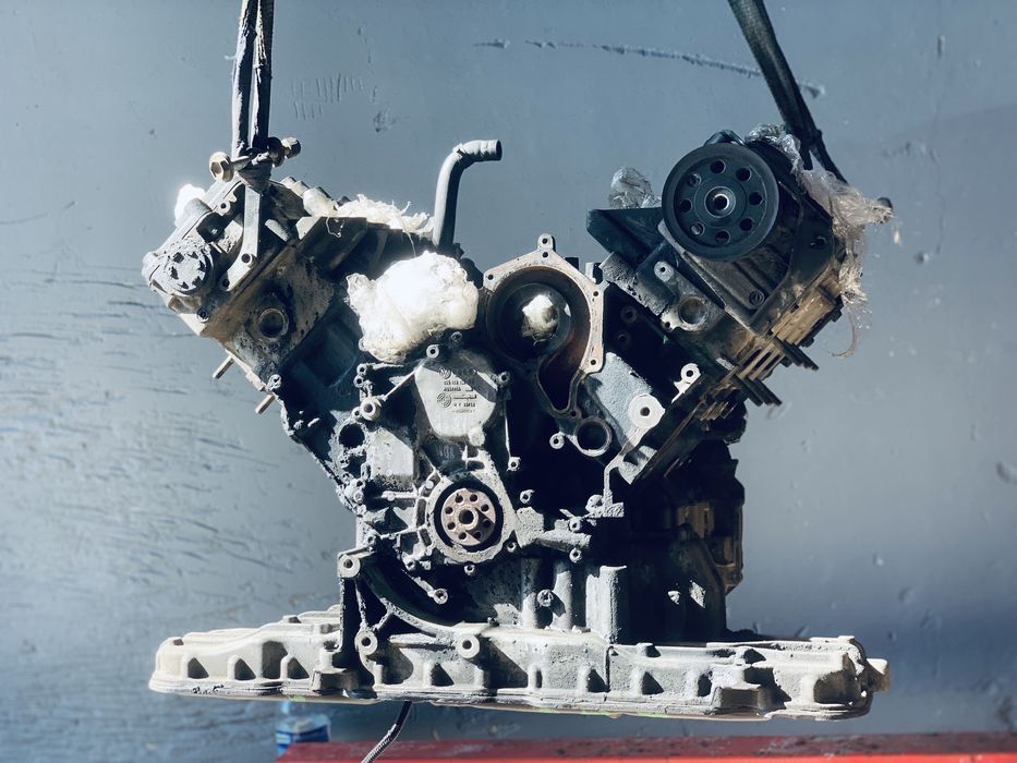 Мотор BMK Audi A6 C6 3.0 TDI A8 D3 A4 B7 Двигун Двигатель Quattro BMk