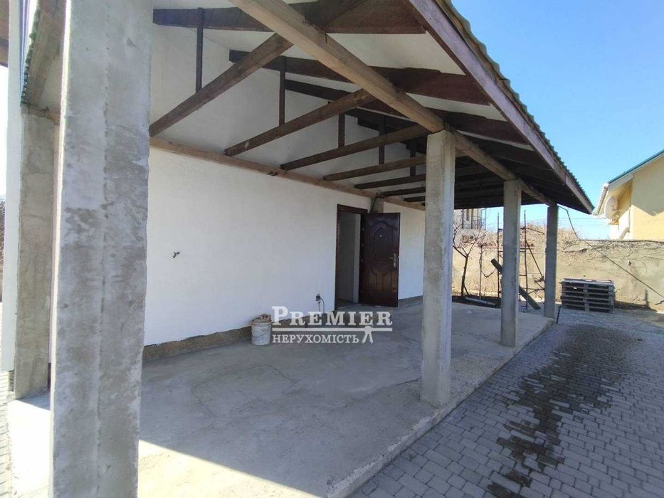 Продається будинок на березі Чорного моря