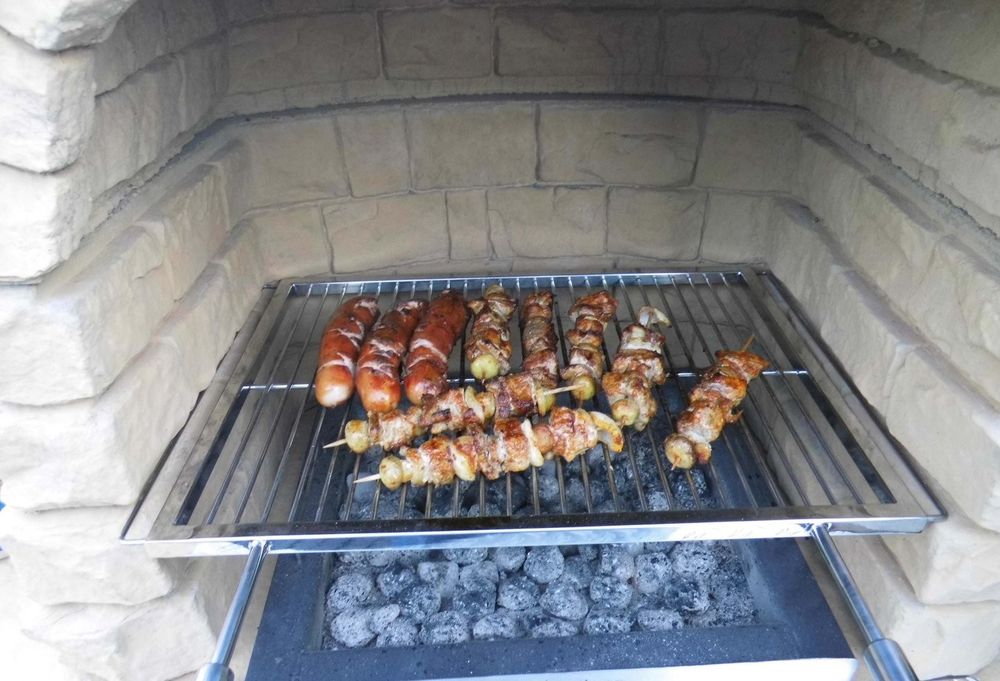 Ruszt do grilla ze stali nierdzewnej na wymiar. Polerowany