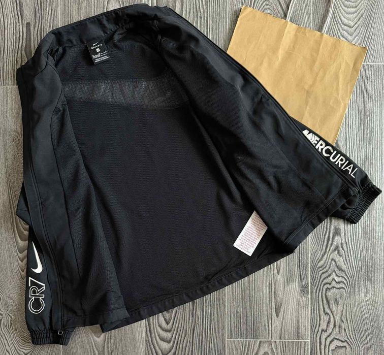 Спортивная кофта Nike MERCURIAL CR7. Возраст 10 лет.