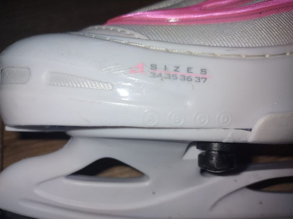 Łyżwy regulowane 34-37