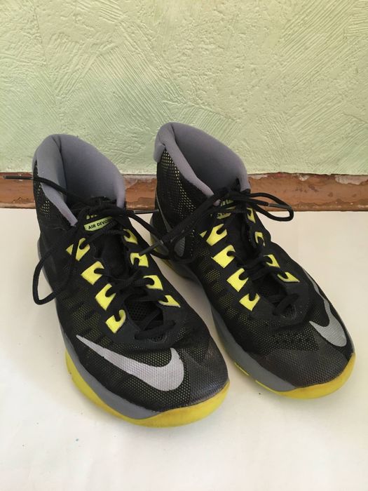 Nike баскетбольні кросівки з Zoom air чорні