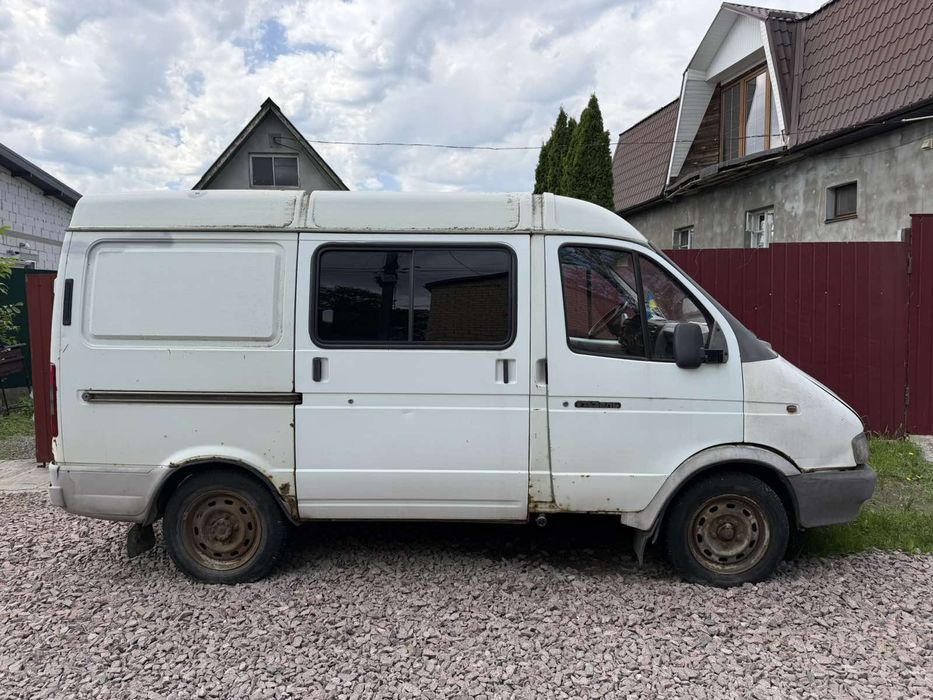 Продам на запчастини соболь 2000р.