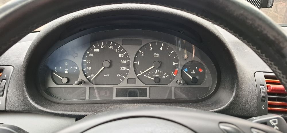 BMW Seria 3 e46 z 2003