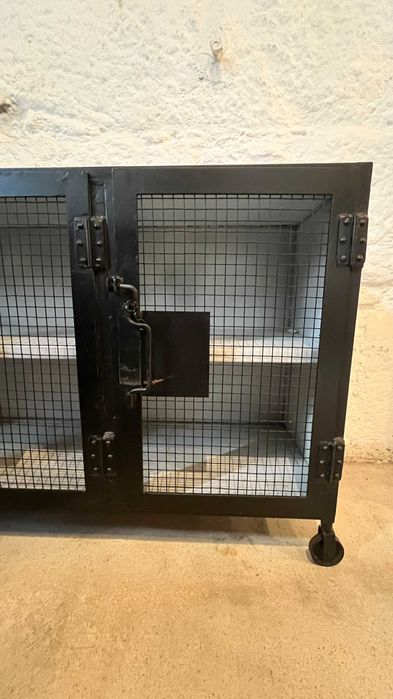 Móvel Industrial com rodas