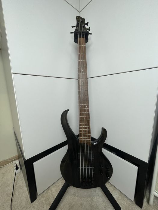 Ibanez btb 705 dx gitara basowa 5 strun struonwa aktywna metal EMG