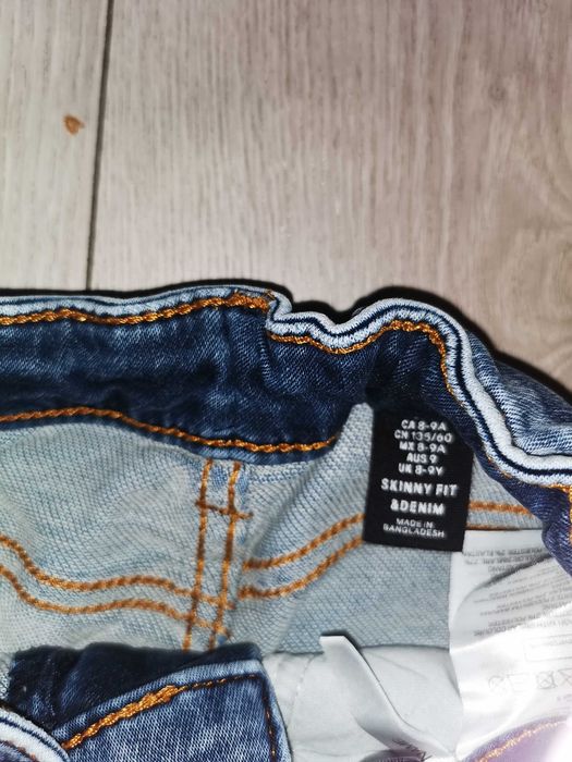 Spodnie jeans h&m w rozmiarze 134