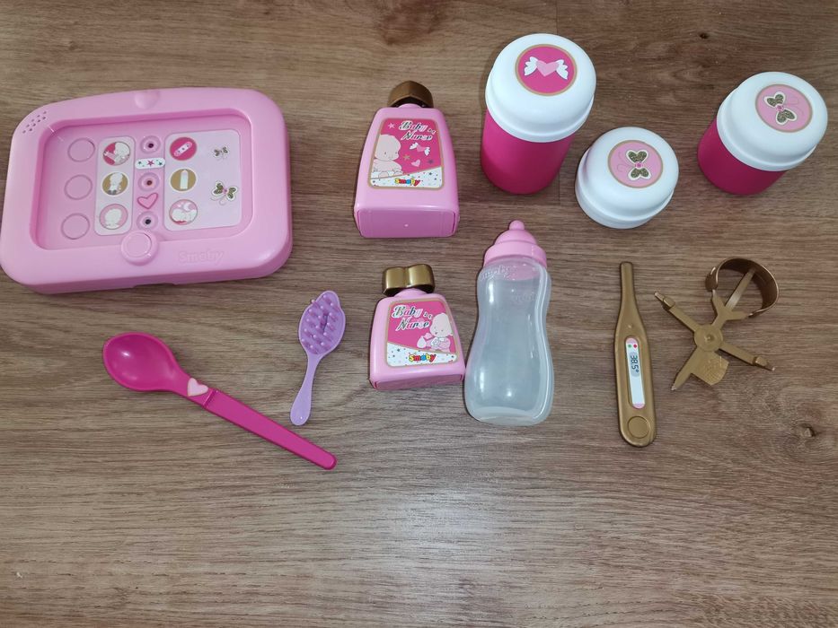 Baby Nurse - Berço de brincar enfermeira para menina