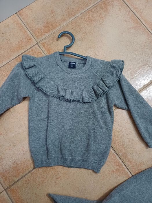Conjunto de malha cinzento