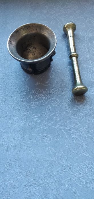 Almofariz em bronze com pilão