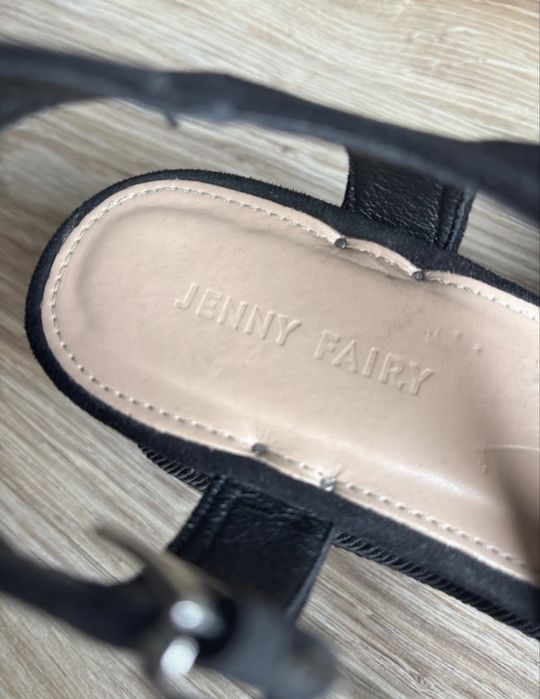 Sandałki na platformie