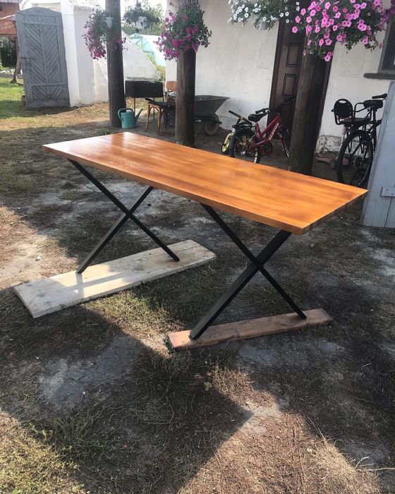 Продам стіл зроблений у стилі ліфт